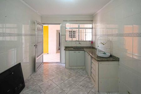 Casa à venda com 280m², 2 quartos e 3 vagas Casa à venda com 280m², 2 quartos e 3 vagasCozinha