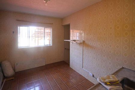 Casa à venda com 280m², 2 quartos e 3 vagas Casa à venda com 280m², 2 quartos e 3 vagasQuarto de Serviço