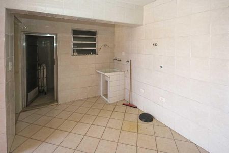 Casa à venda com 280m², 2 quartos e 3 vagas Casa à venda com 280m², 2 quartos e 3 vagasÁrea de Serviço