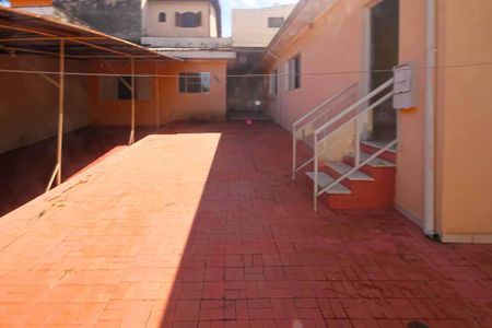 Casa à venda com 280m², 2 quartos e 3 vagas Casa à venda com 280m², 2 quartos e 3 vagasÁrea comum