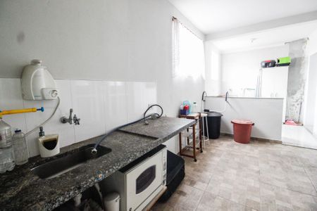 Casa à venda com 350m², 6 quartos e 2 vagas Casa à venda com 350m², 6 quartos e 2 vagasÁrea de serviço casa 2