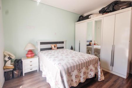 Casa à venda com 350m², 6 quartos e 2 vagas Casa à venda com 350m², 6 quartos e 2 vagasSuíte casa 1