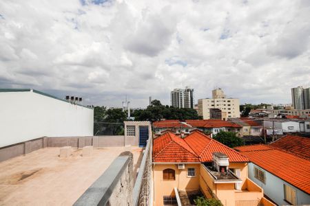 Casa à venda com 350m², 6 quartos e 2 vagas Casa à venda com 350m², 6 quartos e 2 vagasVista casa 1