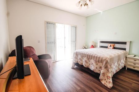 Casa à venda com 350m², 6 quartos e 2 vagas Casa à venda com 350m², 6 quartos e 2 vagasSuíte casa 1