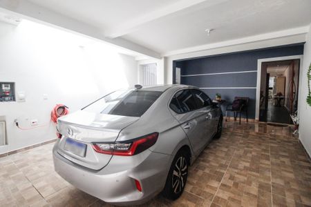 Casa à venda com 350m², 6 quartos e 2 vagas Casa à venda com 350m², 6 quartos e 2 vagasGaragem