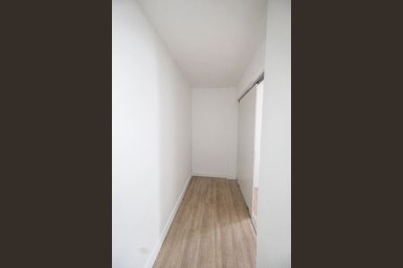 Casa à venda com 350m², 6 quartos e 2 vagas Casa à venda com 350m², 6 quartos e 2 vagasSuíte Closet Casa 2