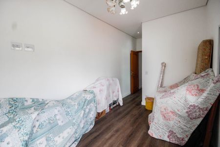 Casa à venda com 350m², 6 quartos e 2 vagas Casa à venda com 350m², 6 quartos e 2 vagasSuíte 3 casa 1