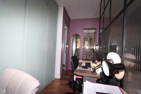 Apartamento para alugar com 60m², 1 quarto e 1 vagaEscritório