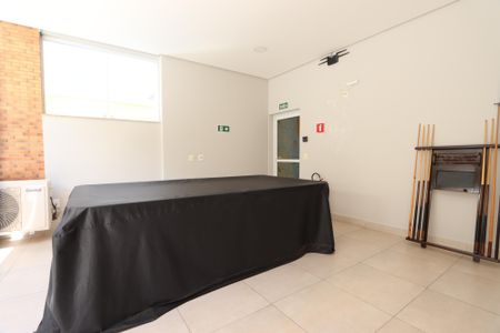 Apartamento para alugar com 60m², 1 quarto e 1 vagaÁrea comum - Sala de Jogos