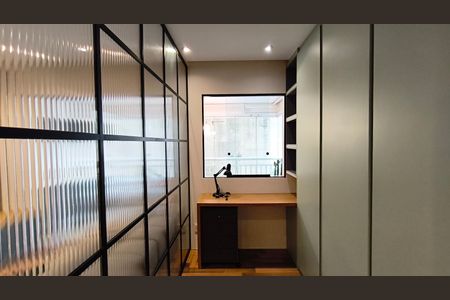 Sala /  Escritório de apartamento para alugar com 1 quarto, 60m² em Vila Mariana, São Paulo