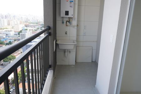 Apartamento para alugar com 40m², 2 quartos e sem vagaVaranda