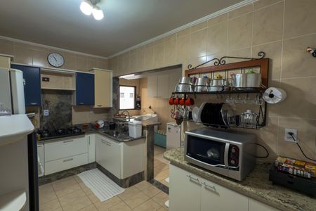 Apartamento para alugar com 135m², 3 quartos e 2 vagasCozinha