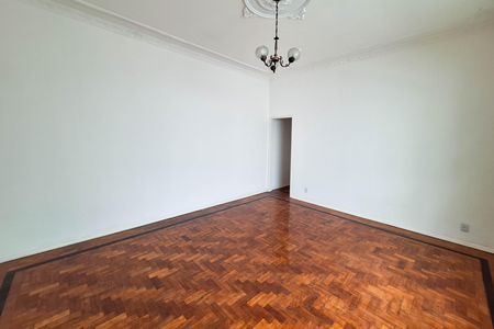 Apartamento para alugar com 129m², 2 quartos e sem vagaSala