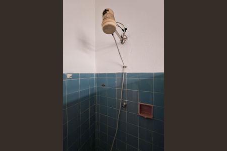 Apartamento para alugar com 129m², 2 quartos e sem vagaBanheiro