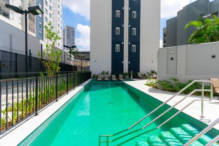 Apartamento para alugar com 38m², 2 quartos e sem vagaÁrea comum - Piscina
