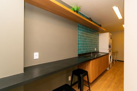 Apartamento para alugar com 38m², 2 quartos e sem vagaÁrea comum - Lavanderia