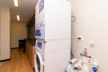 Apartamento para alugar com 38m², 2 quartos e sem vagaÁrea comum - Lavanderia