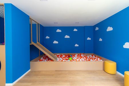 Apartamento para alugar com 38m², 2 quartos e sem vagaÁrea comum - Brinquedoteca