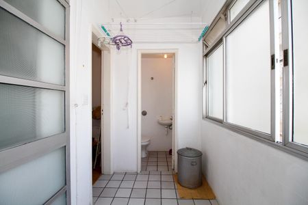 Apartamento para alugar com 117m², 2 quartos e 1 vagaÁrea de Serviço