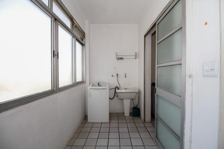 Apartamento para alugar com 117m², 2 quartos e 1 vagaÁrea de Serviço