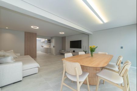 Apartamento à venda com 110m², 2 quartos e 2 vagasSala- Varanda Integrada