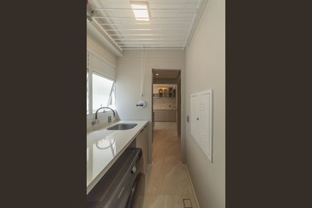 Apartamento à venda com 110m², 2 quartos e 2 vagasLavanderia