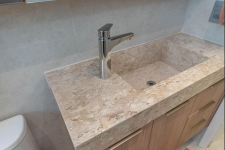 Apartamento à venda com 110m², 2 quartos e 2 vagasBanheiro Social