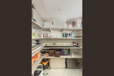 Apartamento à venda com 110m², 2 quartos e 2 vagasLavanderia - Despensa