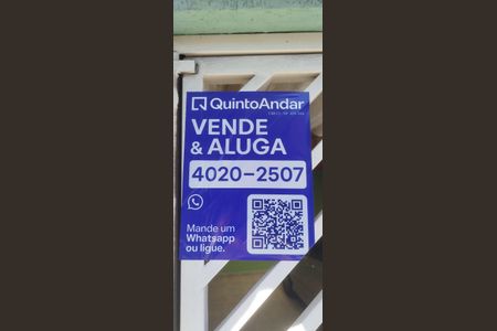 Casa à venda com 253m², 3 quartos e 2 vagasPlaca