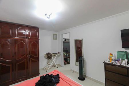 Casa à venda com 253m², 3 quartos e 2 vagasQuarto 4