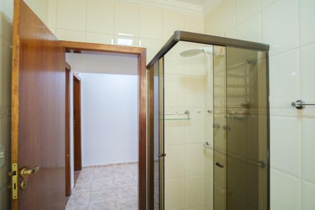 Casa para alugar com 300m², 4 quartos e 4 vagasBanheiro Social