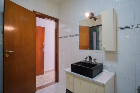 Casa para alugar com 300m², 4 quartos e 4 vagasBanheiro da Suíte