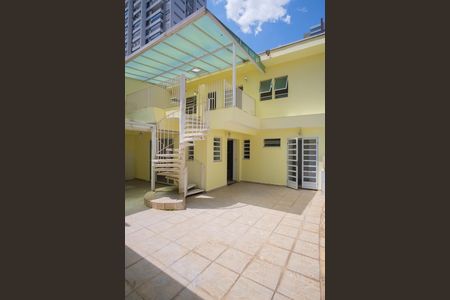 Casa para alugar com 300m², 4 quartos e 4 vagasEdícula