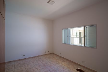 Casa para alugar com 300m², 4 quartos e 4 vagasSuíte