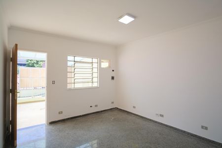 Casa para alugar com 300m², 4 quartos e 4 vagasQuarto de Serviço