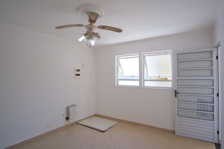 Casa para alugar com 300m², 4 quartos e 4 vagasEdícula Sauna