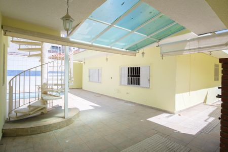 Casa para alugar com 300m², 4 quartos e 4 vagasÁrea gourmet