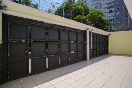 Casa para alugar com 300m², 4 quartos e 4 vagasGaragem