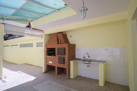 Casa para alugar com 300m², 4 quartos e 4 vagasÁrea gourmet