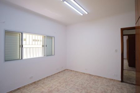 Casa para alugar com 300m², 4 quartos e 4 vagasQuarto 2