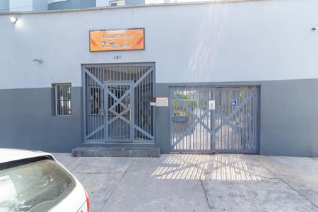 Apartamento para alugar com 72m², 2 quartos e 1 vaga Apartamento para alugar com 72m², 2 quartos e 1 vagaFachada e portaria