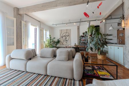 Apartamento à venda com 190m², 2 quartos e 1 vaga Apartamento à venda com 190m², 2 quartos e 1 vagaSala