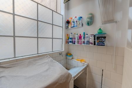 Apartamento à venda com 190m², 2 quartos e 1 vaga Apartamento à venda com 190m², 2 quartos e 1 vagaÁrea de Serviço