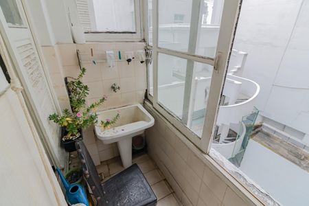 Apartamento à venda com 110m², 3 quartos e sem vagaÁrea de Serviço