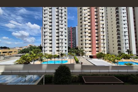 Apartamento à venda com 85m², 2 quartos e 2 vagas Apartamento à venda com 85m², 2 quartos e 2 vagasVista