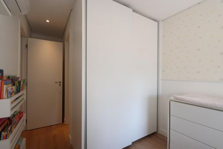 Apartamento à venda com 86m², 2 quartos e 2 vagasSuíte 2
