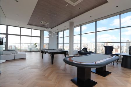 Apartamento à venda com 86m², 2 quartos e 2 vagasÁrea comum - Sky Lounge