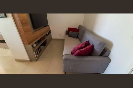 Apartamento à venda com 74m², 3 quartos e 1 vaga Apartamento à venda com 74m², 3 quartos e 1 vagaSala