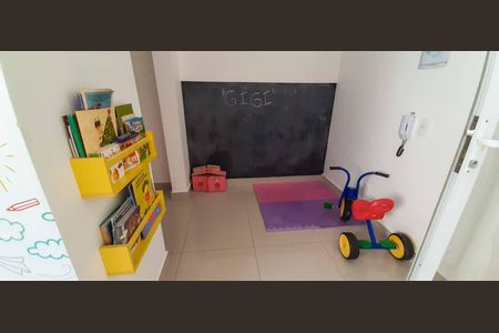 Apartamento à venda com 74m², 3 quartos e 1 vaga Apartamento à venda com 74m², 3 quartos e 1 vagaÁrea comum