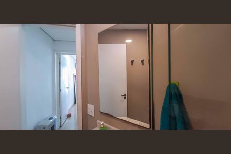 Apartamento à venda com 74m², 3 quartos e 1 vaga Apartamento à venda com 74m², 3 quartos e 1 vagaBanheiro Social
